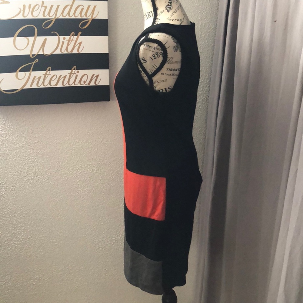 Form Fitting Zip Up Color Block Pattern Dress - image 4